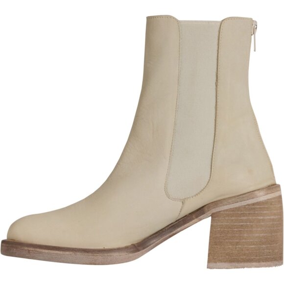 NEW Free People Made in Spain Essential Chelsea Boots Leather For Women 1125 6s3 - Picture 5 of 10